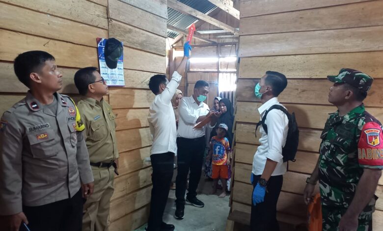 Polisi Olah TKP Seorang Pria Gantung Diri di Luwuk Timur