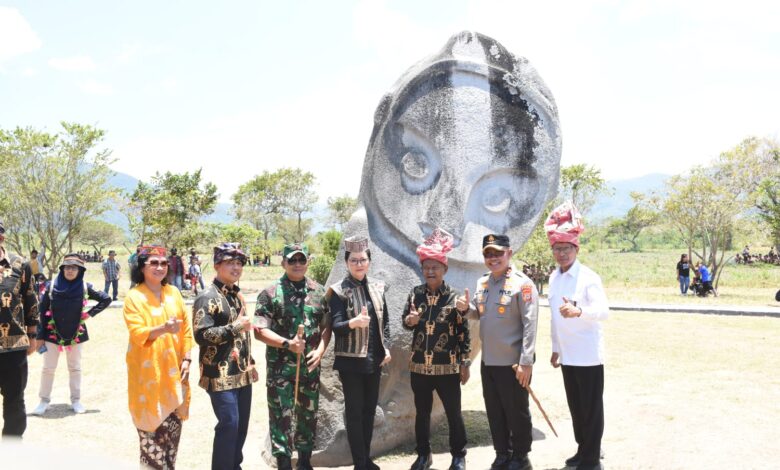 Kapolda Sulteng Hadiri Pencanangan Sulawesi Tengah Negeri Seribu Megalit