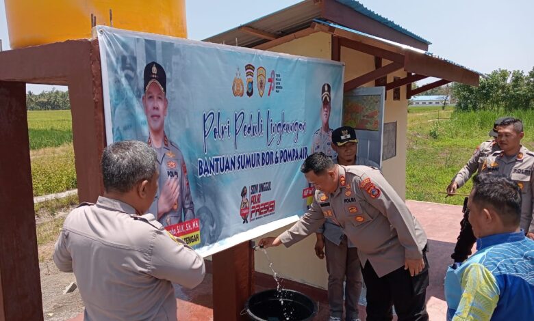 Kapolres Banggai Resmikan Bantuan Sumur Bor, Pompa Air dan Fasilitas MCK di Moilong