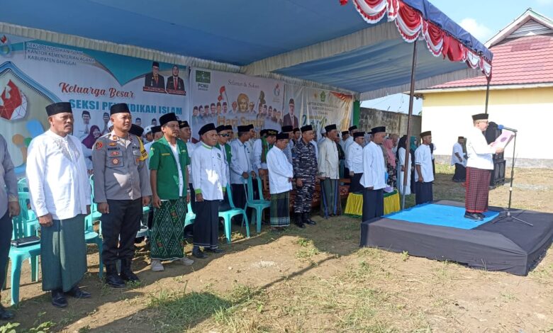 Polisi Laksanakan Pengamanan Upacara Hari Santri Nasional di Ponpes Darussalam Toili