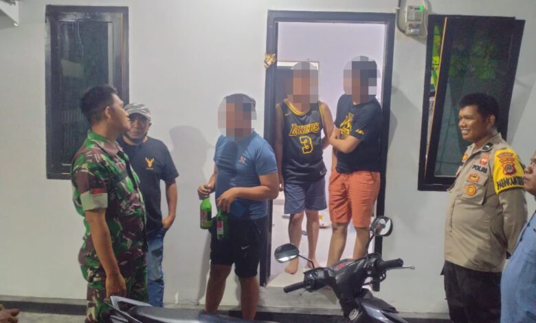 Tiga Pilar Desa Tontouan Gencarkan Razia Kos-Kosan, Temukan Penghuni Kos Konsumsi Miras