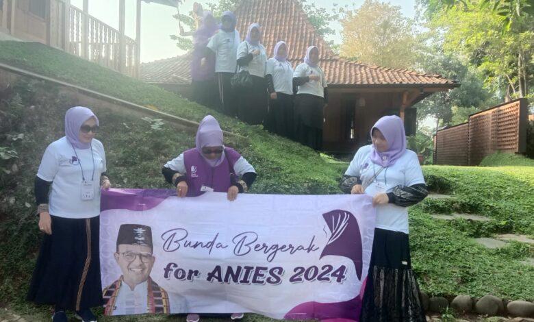 Terima Dukungan Relawan Bunda Bergerak, Anies: Garap Massa Akar Rumput